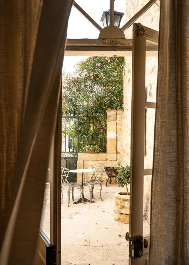 La Fugue, Demeure Historique Proche De Uzes,Nimes,Cevennes Hotell Brignon Eksteriør bilde
