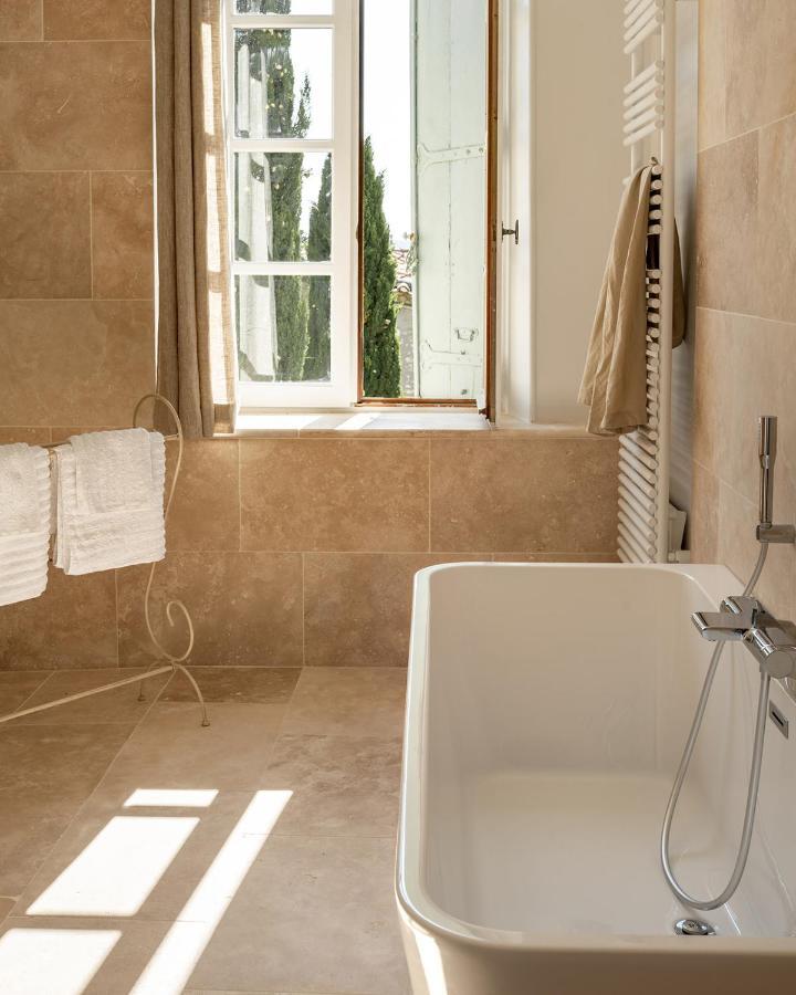 La Fugue, Demeure Historique Proche De Uzes,Nimes,Cevennes Hotell Brignon Eksteriør bilde