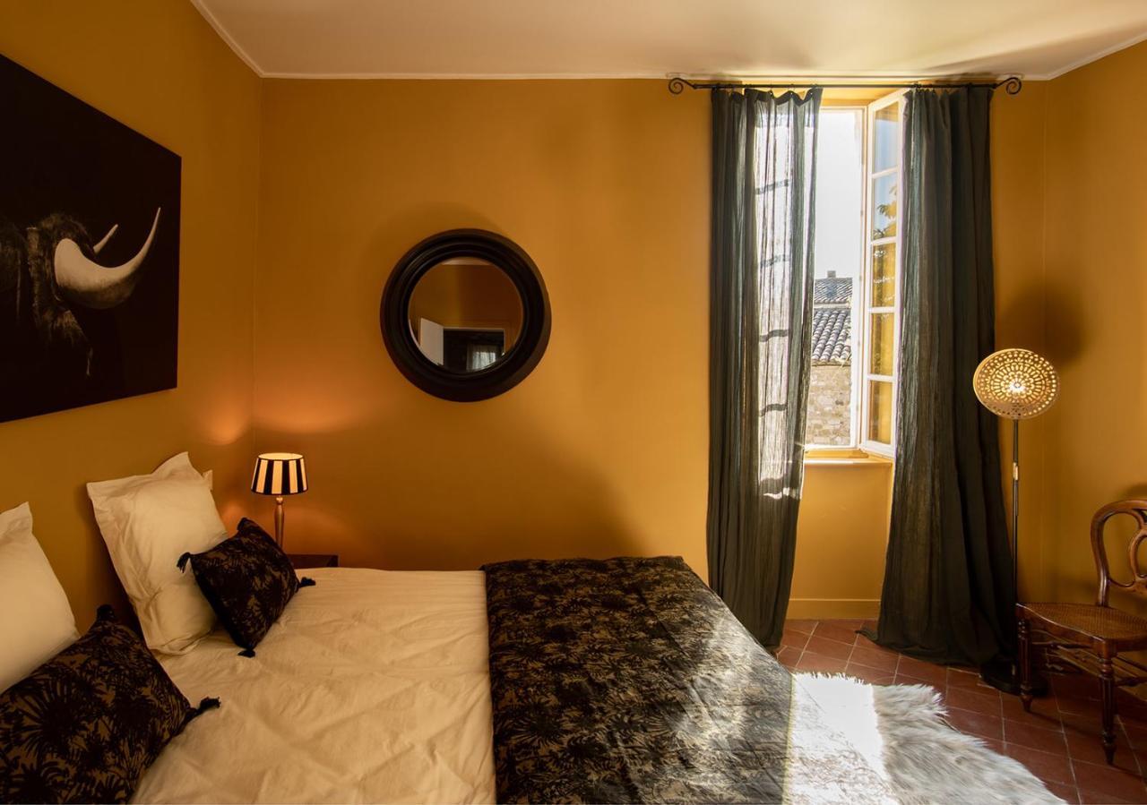 La Fugue, Demeure Historique Proche De Uzes,Nimes,Cevennes Hotell Brignon Rom bilde