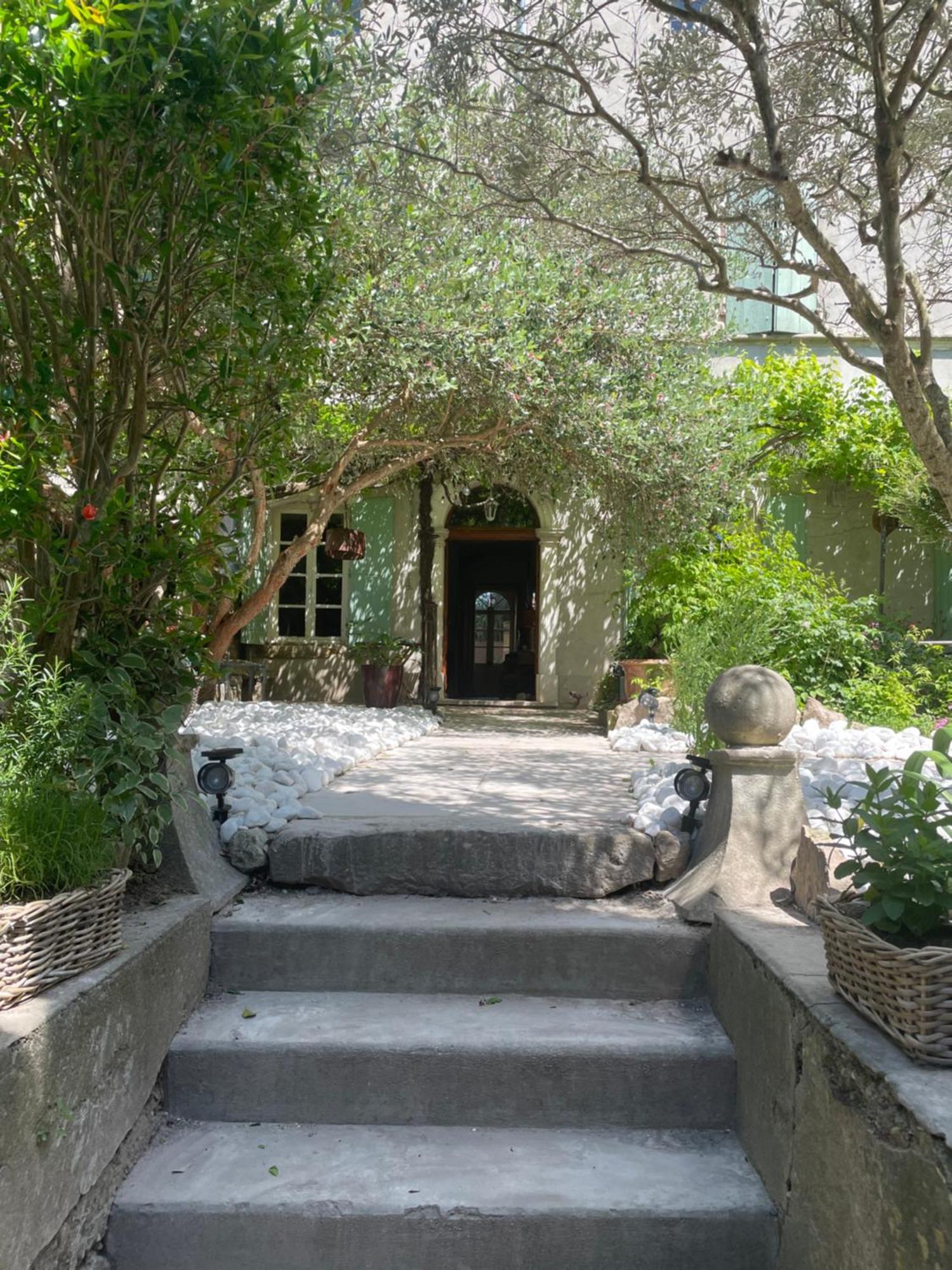 La Fugue, Demeure Historique Proche De Uzes,Nimes,Cevennes Hotell Brignon Eksteriør bilde